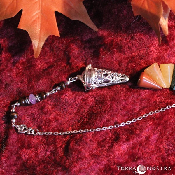 "The Wise Witch" pendulum + 7 gemstones