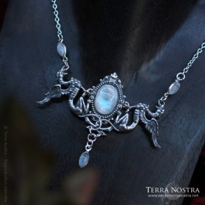 "Griffin's breath" Necklace